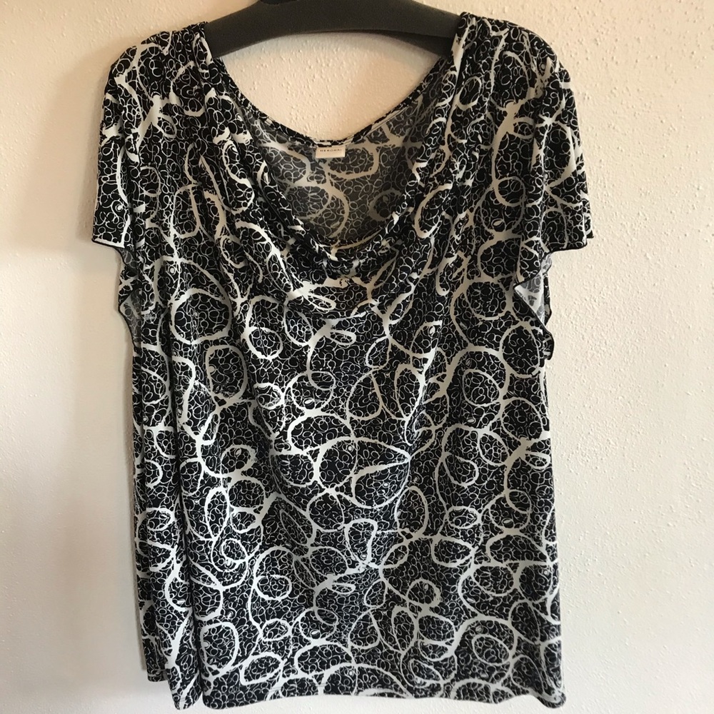 5) Merona blouse🖤🤍🖤 Pretty print!